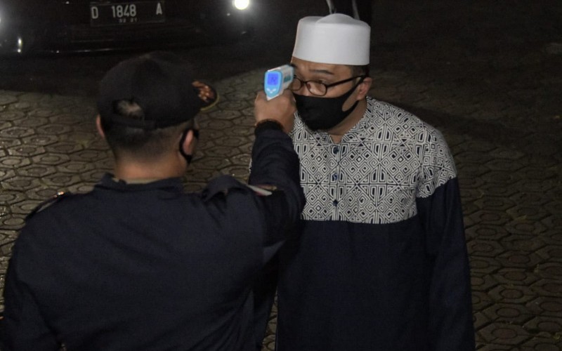 Subuh Keliling, Ridwan Kamil Ajak Jemaah Terapkan Protokol Kesehatan