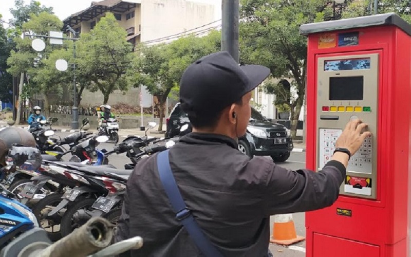  PAD Kab. Cirebon dari Retribusi Parkir Kendaraan Bermotor Dianggap Terlalu Kecil