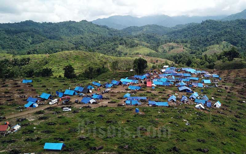  Takut Ada Banjir Susulan, Korban Banjir Bandang Luwu Utara Mengungsi Ke Gunung