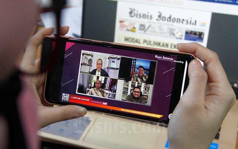  Bisnis Indonesia Gelar Webinar Bertajuk Mid-Year Economic Outlook 2020: Peluang dan Tantangan di Era New Normal