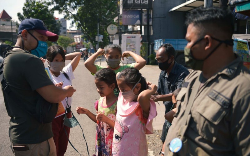  Pergub Tak Pakai Masker Kena Denda Jadi Pedoman Daerah 