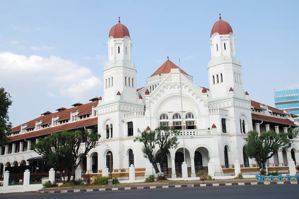  Melancong Ke Semarang, Menikmati Bangunan Sejarah Hingga Lumpia