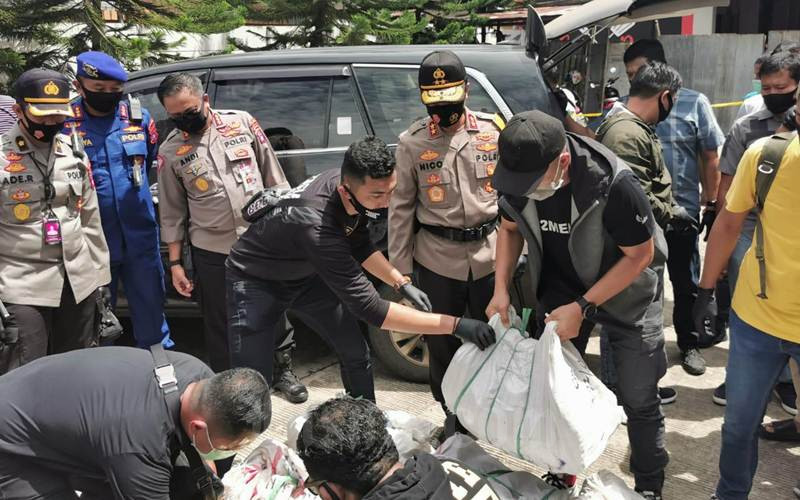  Polisi Korek Identitas Pengirim Sabu 200 Kilogram ke Kalsel