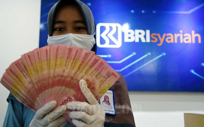  Dolar AS Menguat, Begini Proyeksi Rupiah Pekan Depan