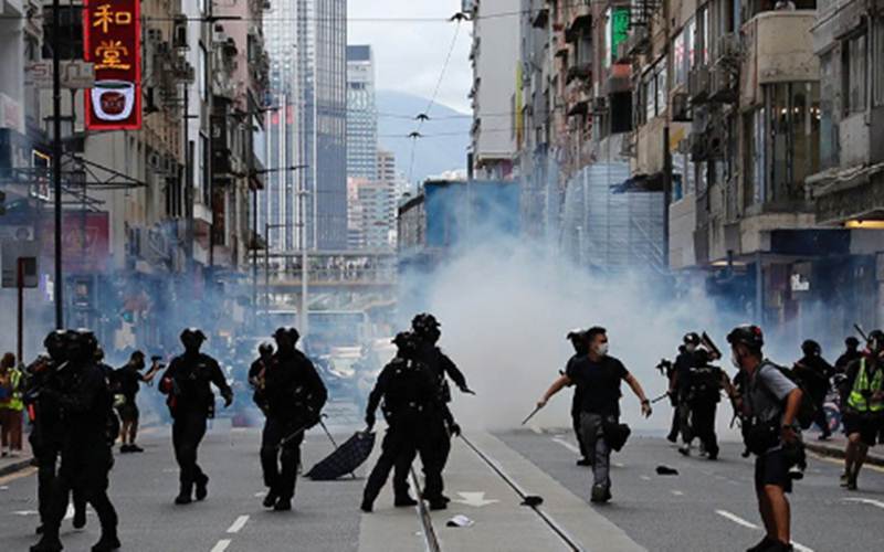  Otoritas Hong Kong Tangkap Dua Aktivis Antipemerintah