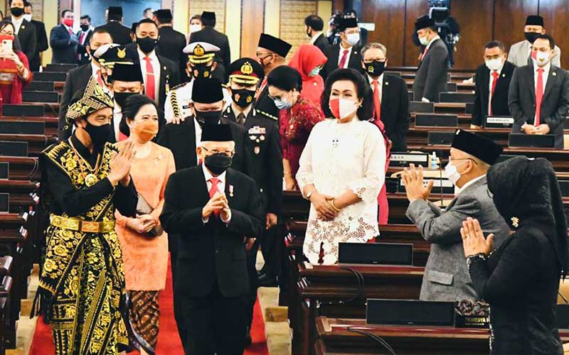  Jokowi: Krisis Memaksa Pemerintah Geser \'Channel\' Cara Kerja ke \'Smart Short Cut\'