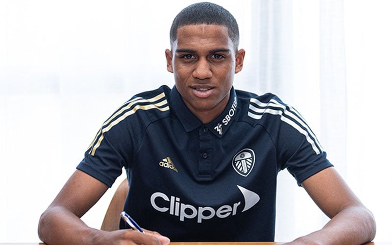  Cody Drameh Perkuat Lini Pertahanan Leeds United