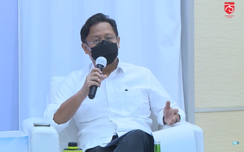  Mengusir Rasa Takut, Menjaga Detak Ekonomi
