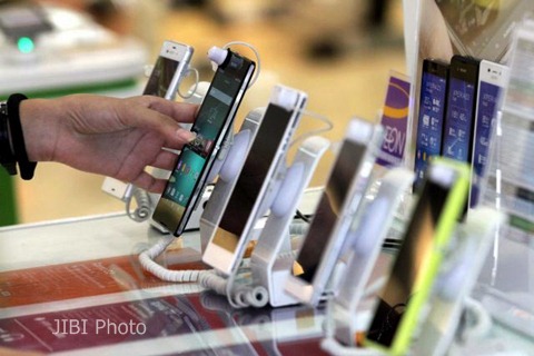  Pembersihan Data Pangkas Jumlah Pelanggan Operator Seluler