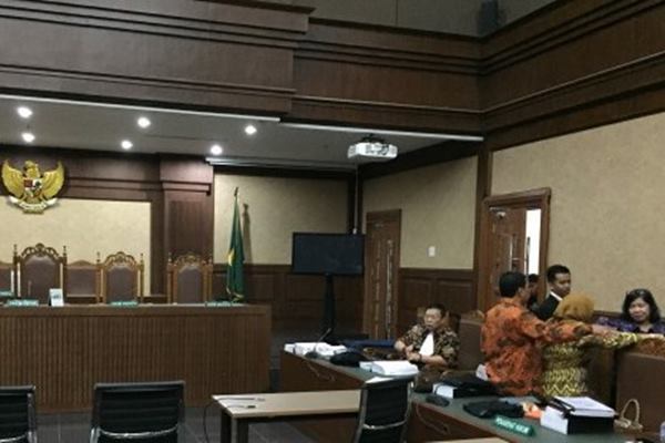  Seorang Hakim di Pengadilan Negeri Jakarta Pusat Positif Covid-19   