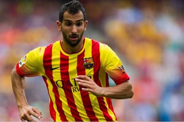  Real Betis Ingin Pulangkan Eks Bek Barcelona Montoya ke Spanyol