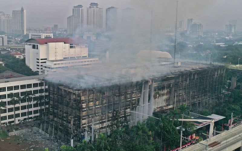  Kebakaran Kantor Jaksa Agung. DPR : Jangan Ada Informasi Simpang Siur