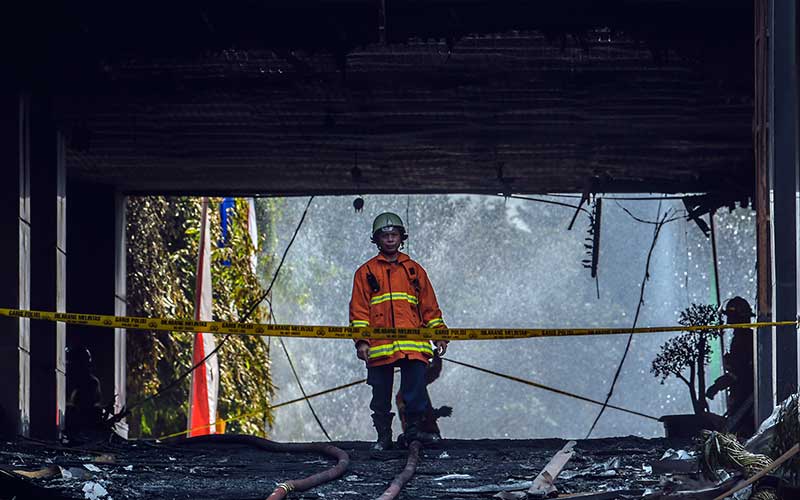  Polisi Tunda Olah TKP Kebakaran Gedung Kejaksaan Agung Karena Terkendala Asap