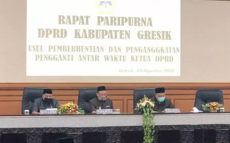  Ketua DPRD Gresik Gus Yani Dicopot Gara-Gara Ikut Pilkada 2020