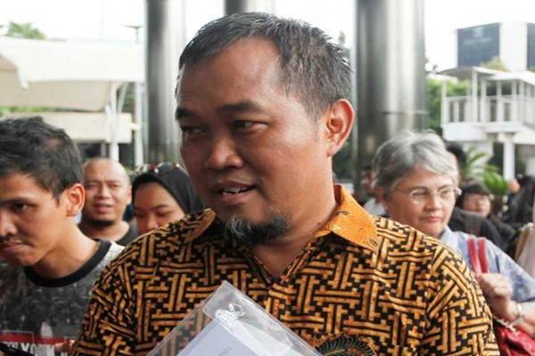  Firli Disidang Dewas KPK, Boyamin Ditanya soal Laporan Penggunaan Heli Pribadi   