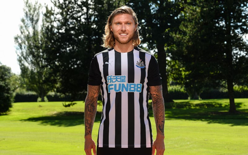  Newcastle United Boyong Gelandang Jeff Hendrick dari Burnley