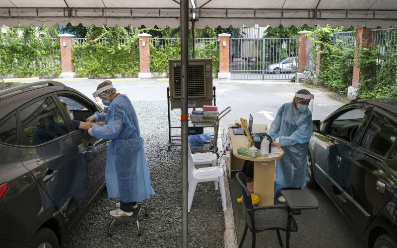 Kapasitas Produksi Lokal Tertinggal, Pasokan Vaksin Filipina Tak Aman 