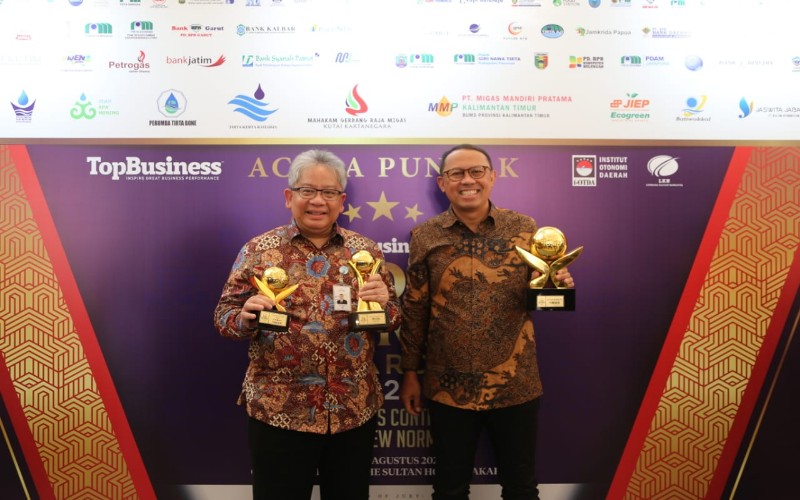  Bank bjb Raih 4 Penghargaan di Top BUMD Awards 2020