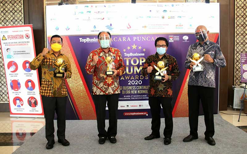  Bank DKI Raih Penghargaan Top BUMD Awards 2020