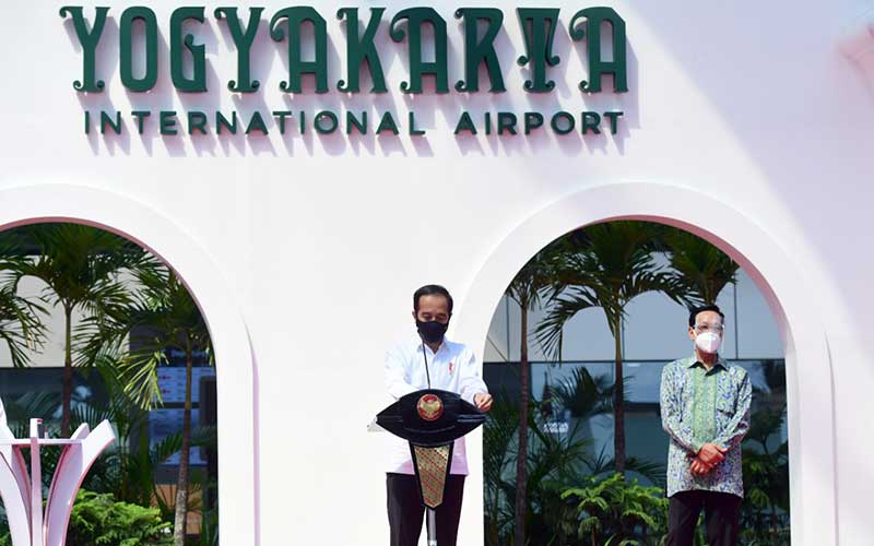  Presiden Joko Widodo Meresmikan Yogyakarta International Airport