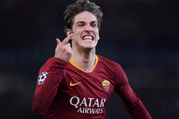  Roma Tolak Tottenham, Segera Perpanjang Kontrak Zaniolo