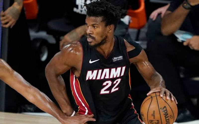  Hasil Semifinal Playoff Wilayah Timur: Heat Unggul 1-0 dari Bucks