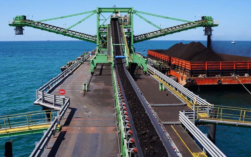  Permintaan India Beri Sinyal Pulih, Saham Batu Bara Tersengat