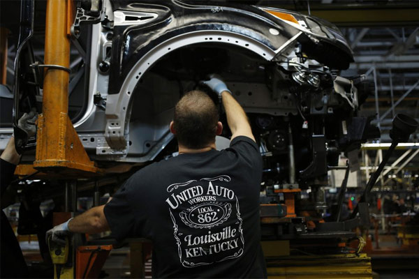  Ford Motor Pangkas 1.400 Pekerja di AS