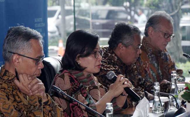  Kontraksi Ekonomi Dampak Pandemi, Reformasi Sektor Keuangan Dinilai Tak Urgen