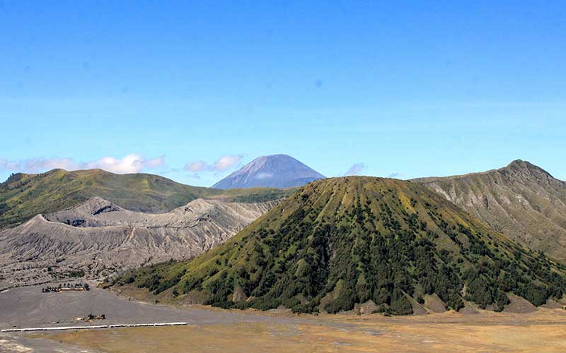  Kawasan Taman Nasional Bromo Tengger Semeru Dibuka Kembali Untuk Wisatawan