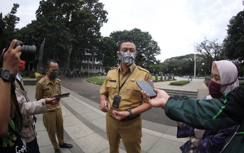  Pemkot Bandung Ogah Lockdown Kantor, Pilih WFH