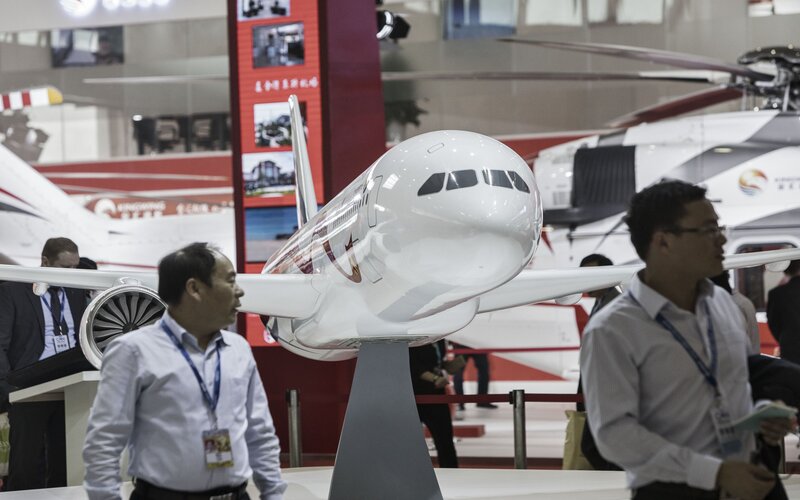 China International Aviation & Aerospace Exhibition, Festival penerbangan terbesar yang dihelat setiap 2 tahun ini dibatalkan demi menghindari potensi munculnya klaster Covid-19 baru/ Bloomberg