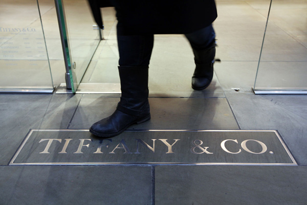  Tidak Jadi Diakuisisi, Tiffany & Co. Gugat LVMH