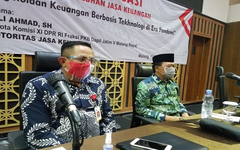  OJK Malang Ingatkan Bijak Memanfaatkan Fintech di Era Covid-19