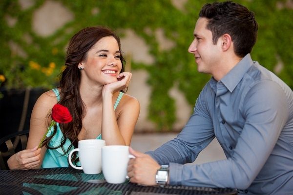 8 Tanda Pasangan Ingin Menjalin Hubungan Serius