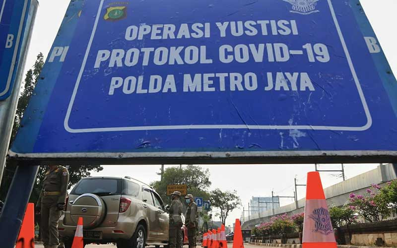  DKI Jakarta Terapkan PSBB Jilid II, Petugas Gabungan Gelar Operasi Yustisi Protokol Covid-19