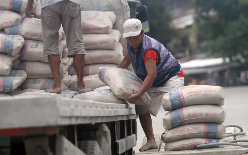  Serapan Melemah, Produksi Semen Akhir Tahun Diproyeksi Menyusut