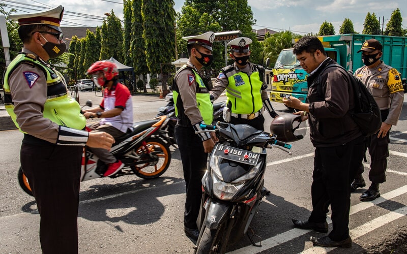  Kematian Akibat Covid-19 di Jateng Turun Drastis, Ini Penjelasan Ganjar