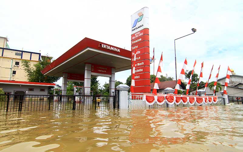  Distribusi BBM dan Elpiji di Tiga Kabupaten Kapuas Hulu Terganggu Akibat Banjir
