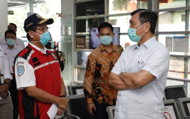  Begini Cara Menko Luhut Tangani Pandemi Covid-19 di 8 Provinsi