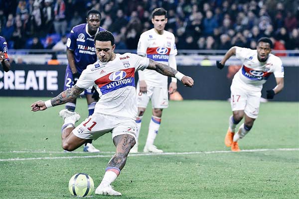  Hasil Liga Prancis : Dua Penalti, Lyon Dihajar Montpellier