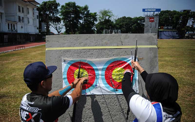  Atlet Panahan Jabar Kembali Berlatih Setelah Tiga Bulan Berhenti Akibat Pandemi Covid-19