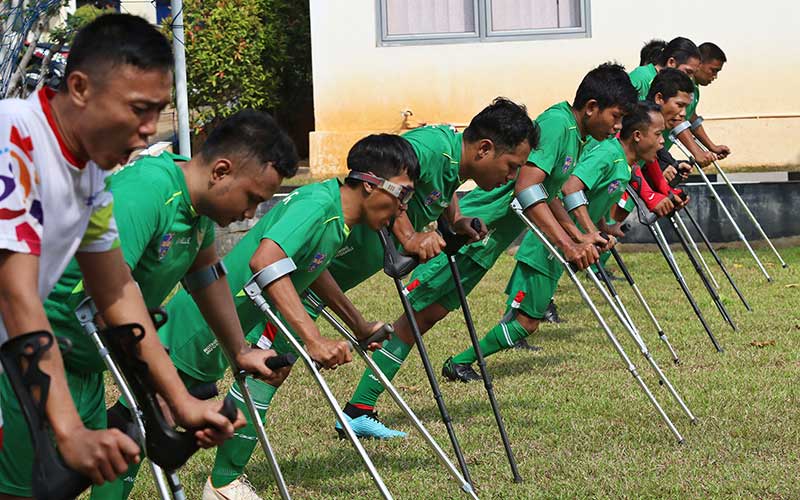  Foto-Foto Tim Nasional Garuda INAF Berlatih Menembus Keterbatasan 