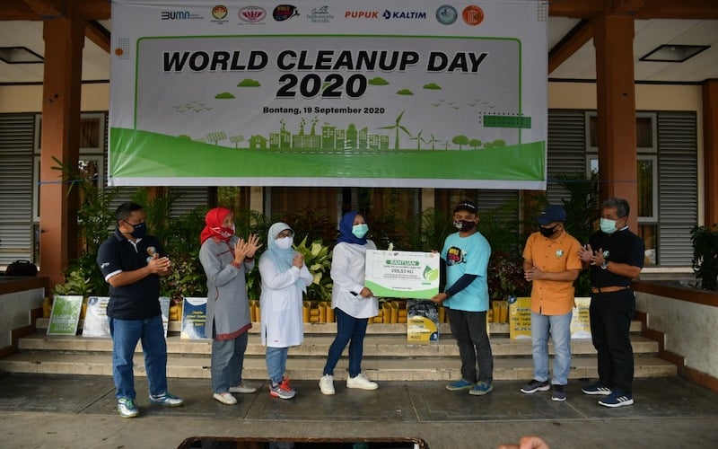  World Cleanup Day 2020, PIKA Pupuk Kaltim Kumpulkan 255 Kg Lebih Sampah Plastik Rumah Tangga