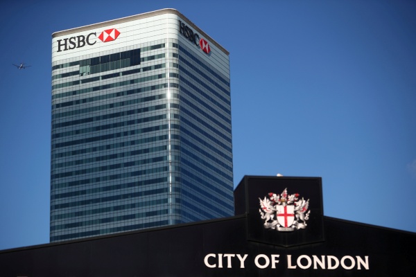  Gedung HSBC di London, Inggris, Rabu (8/8/2018)./Reuters-Hannah McKay