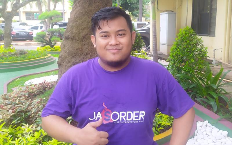  Adam Fikri, Mengadu Untung Lewat JasOrder, E-commerce dengan Sistem Pre-order 