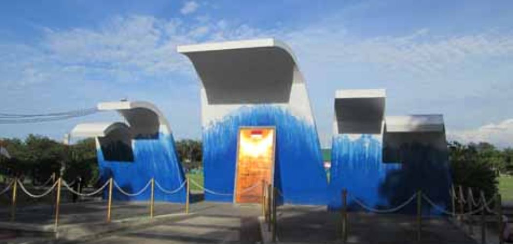  Potensi Tsunami 20 Meter di Jawa: Rekam Jejak Dampak Ekonomi Berbicara