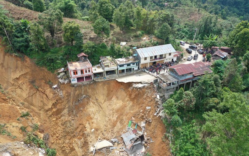  Jembatan Gantung Palopo-Toraja Utara Selesai Dibangun