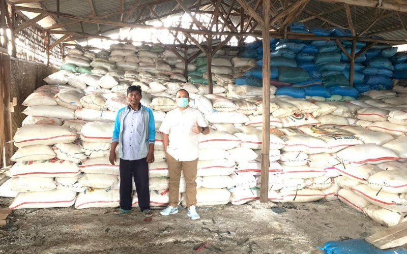  Tunaikan Penugasan, Agro Jabar Serap Ribuan Ton Garam Petani Lokal 