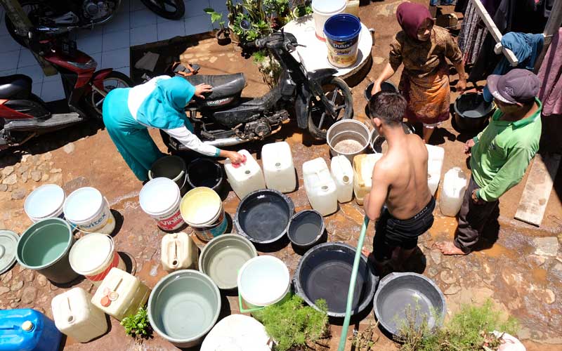  Sejumlah Desa di Jawa Tengah Krisis Air Bersih Akibat Musim Kemarau